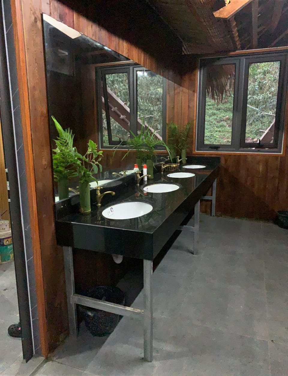 Bathroom, bidet