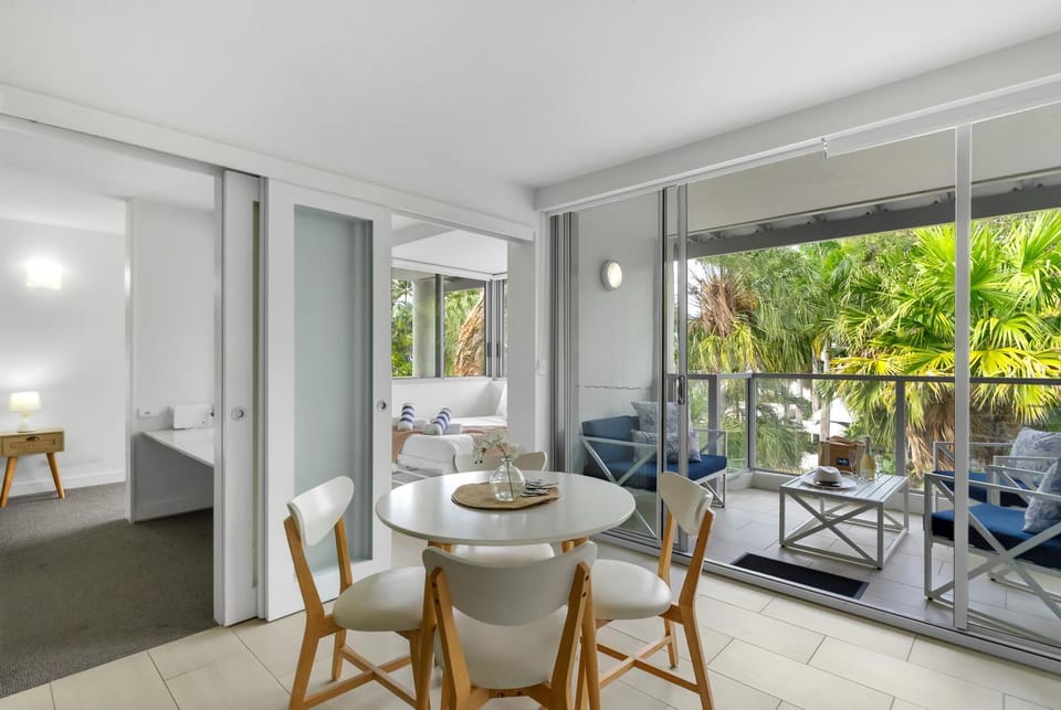 Balcony/Terrace, Dining area