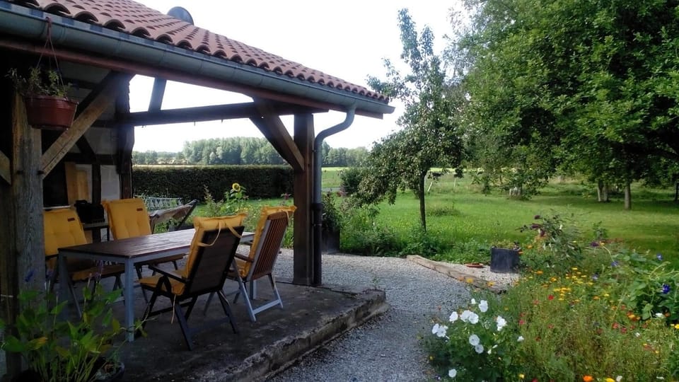 Balcony/Terrace, Dining area, Garden view