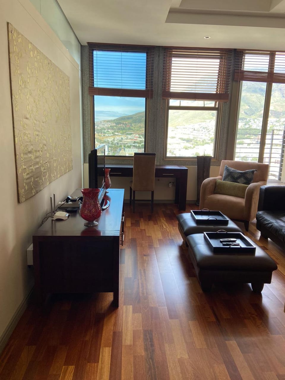 Seating area, Mountain view