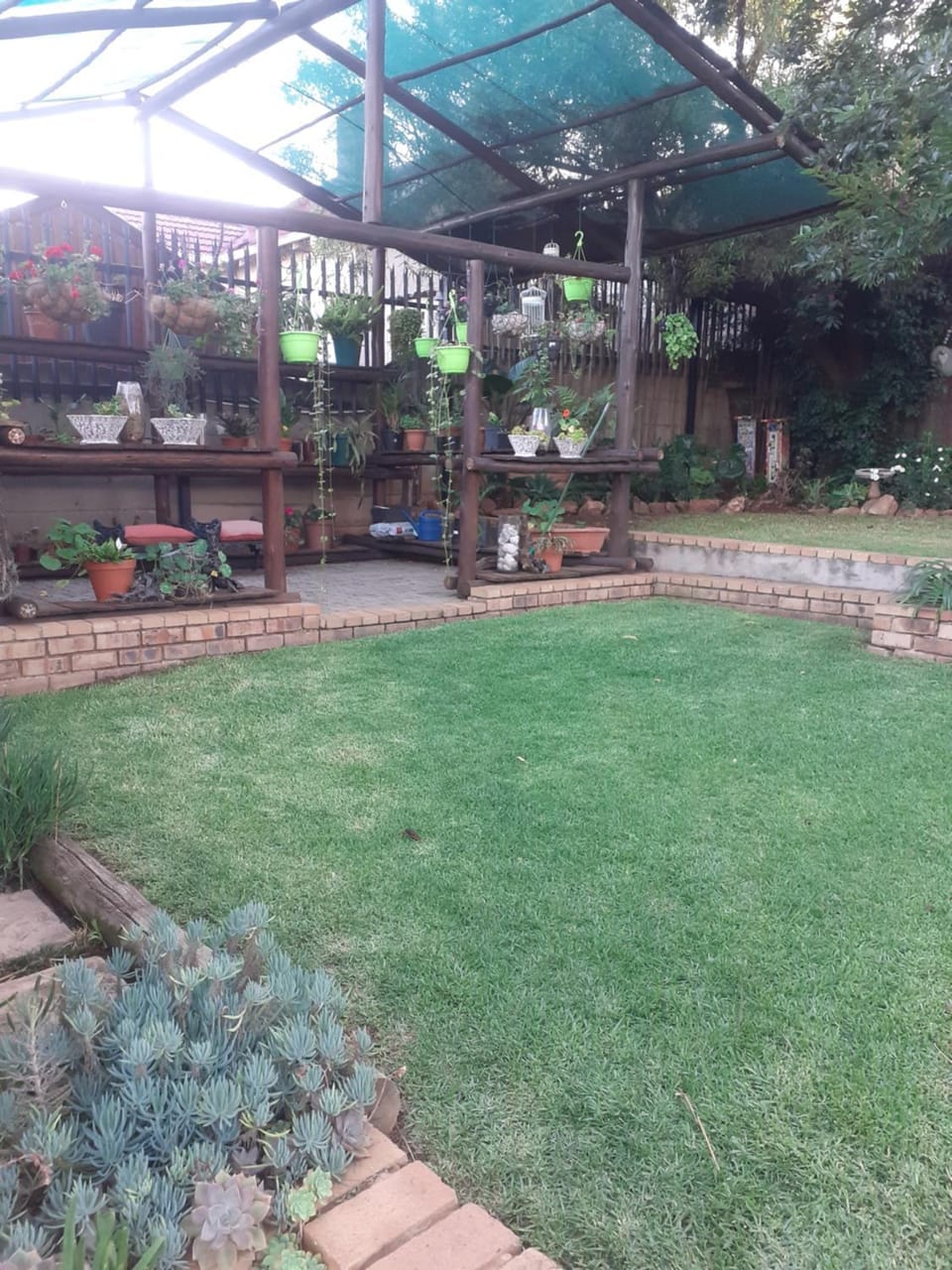 Stunning BnB in Gorgeous Garden Setting Apartment in Gauteng