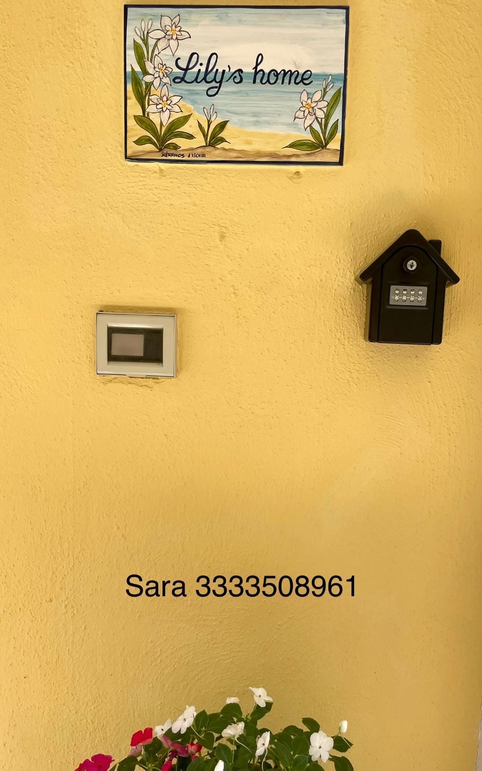 Facade/entrance, Property logo or sign