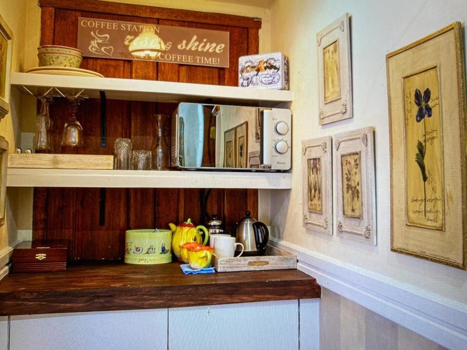 Coffee/tea facilities