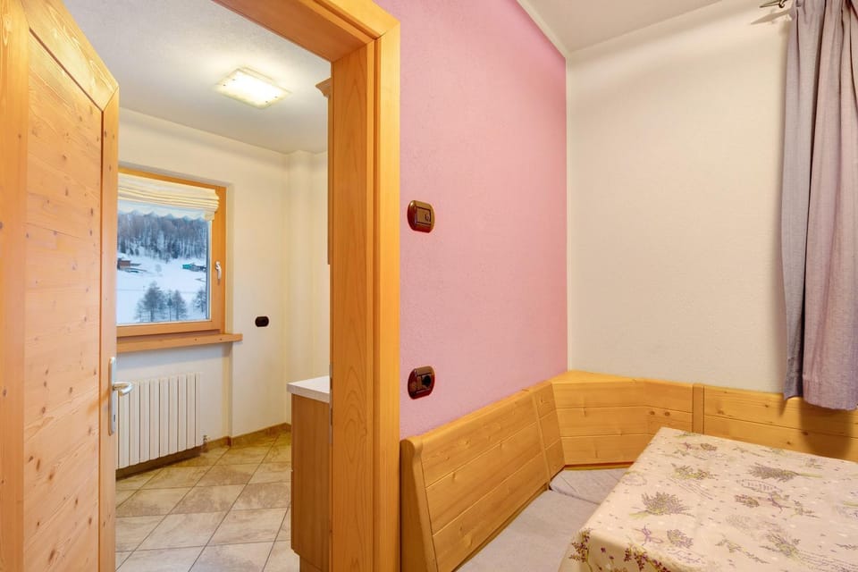 Viola Apartment in Canton of Grisons