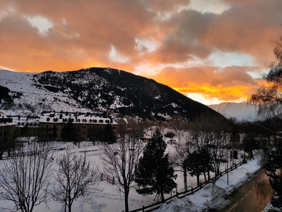 Winter, Balcony/Terrace, Mountain view, Sunset