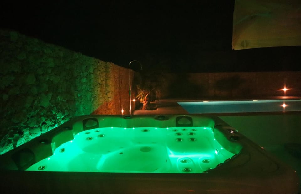 Hot Tub