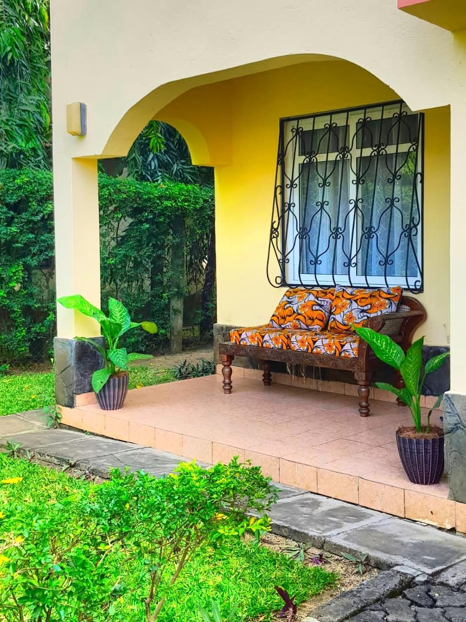 Fully Furnished 3-Bedroom Holiday Villa at Bandari Villas Apartment in Mombasa