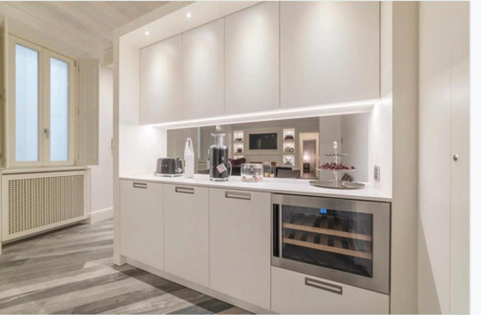 Reale Luxury Home House in Rome