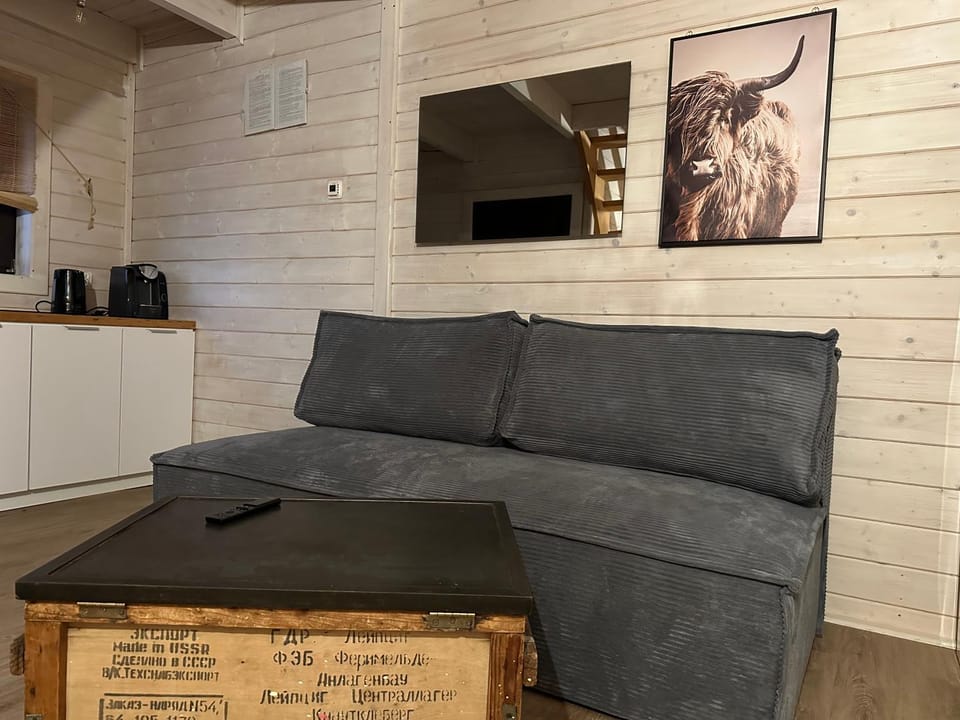 Kitchen or kitchenette, Living room, Seating area