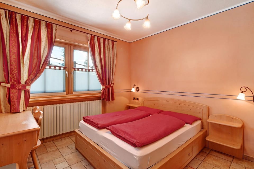 Property building, Living room, Bedroom