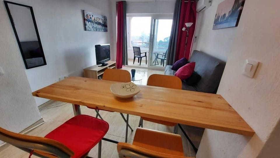 ESTUDIO TRAMUNTANA 325 Apartment in Roses