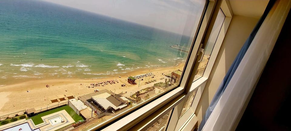 Day, People, Bird's eye view, View (from property/room), Beach, Sea view