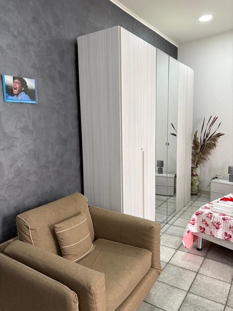 Guest House “Nonna Rossa” Apartment in Naples