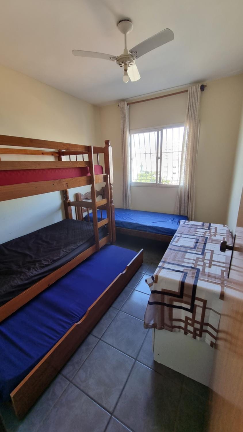 Bed, Bedroom, bunk bed