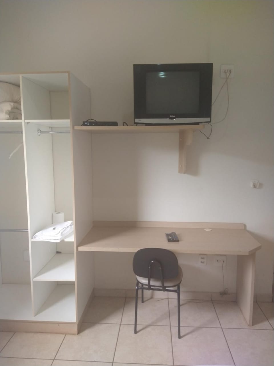 TV and multimedia, hair dresser