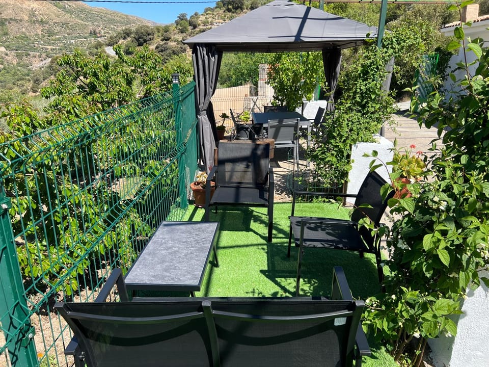 Garden, Balcony/Terrace, Balcony/Terrace