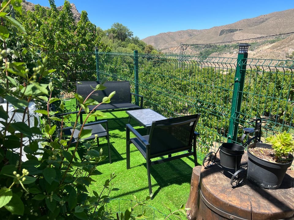 Natural landscape, Garden, Balcony/Terrace, Mountain view, Breakfast