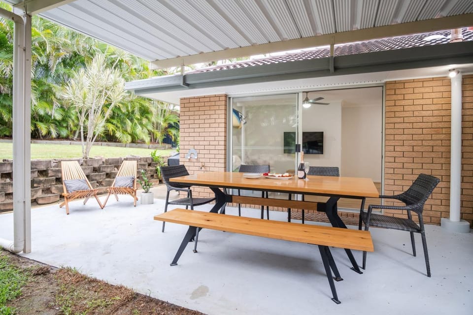 Patio, Garden, Dining area
