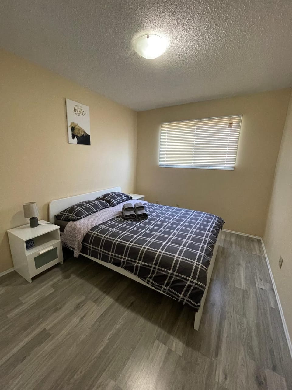 MT Pleasant NW 2 bedrooms 500 Apartment in Calgary