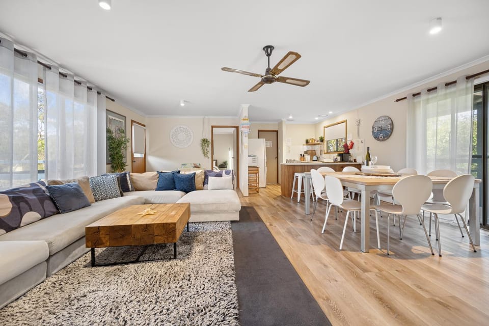 Lounge or bar