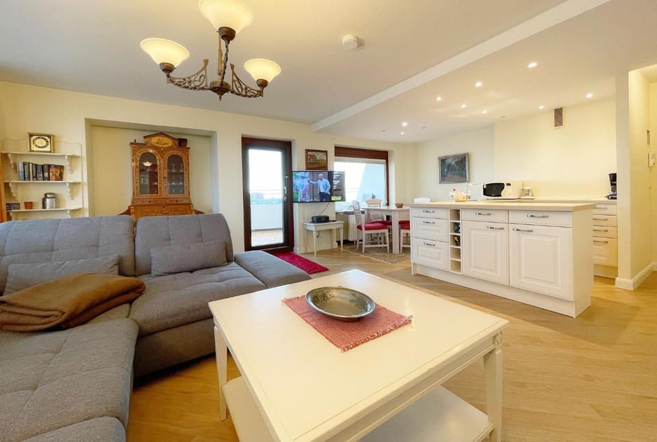 Haus Metropol App 108 mit Meerblick und Cityblick 3 Balkone Apartment in Westerland