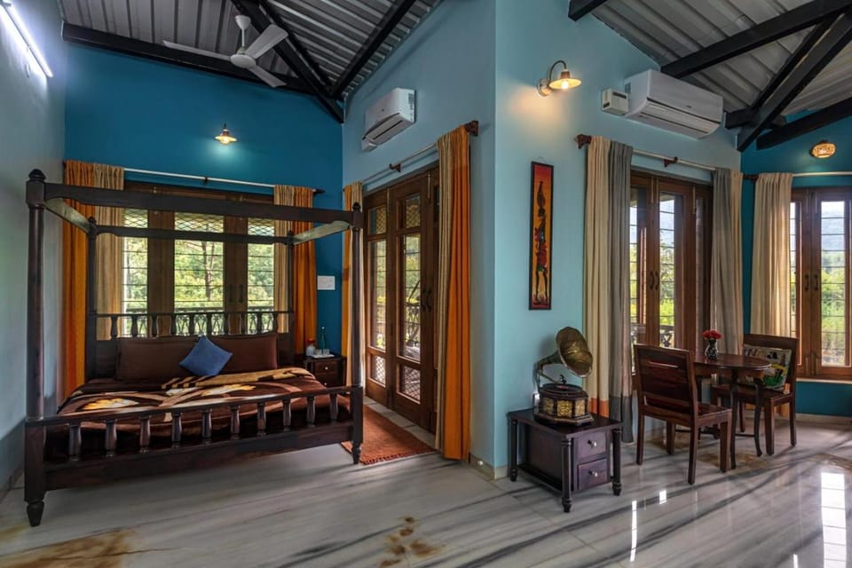 Bed, Photo of the whole room, Bedroom, air conditioner