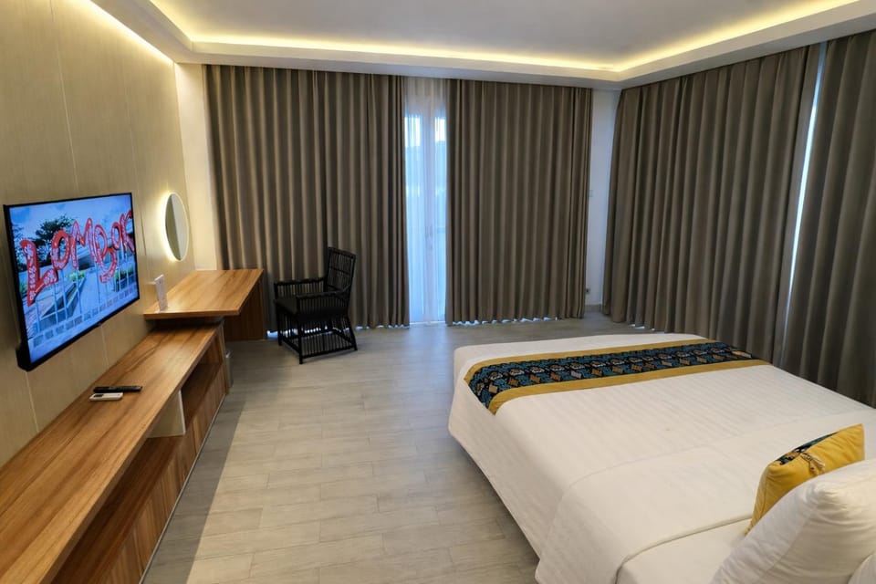 Communal lounge/ TV room, Bed, TV and multimedia, Bedroom, hair dresser