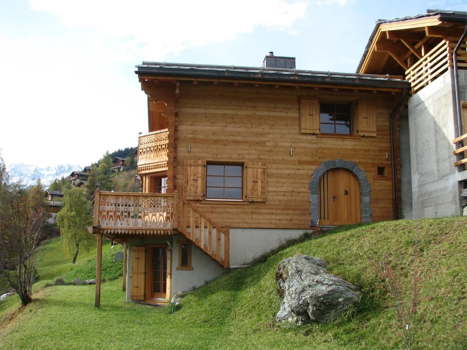 Property building, Garden