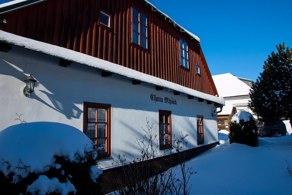 Chata Myšák Bed and Breakfast in Czechia