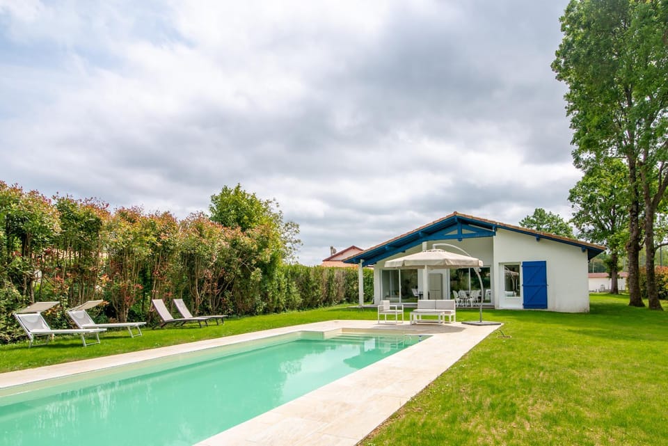 Garden view, Pool view, Swimming pool
