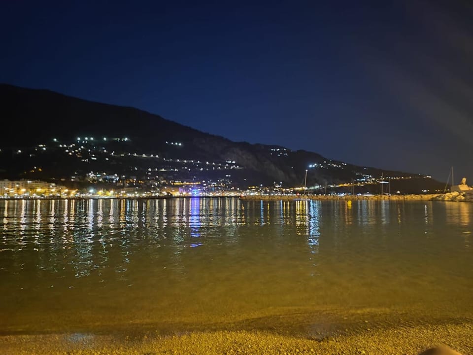 Les Fresques Apartment in Menton