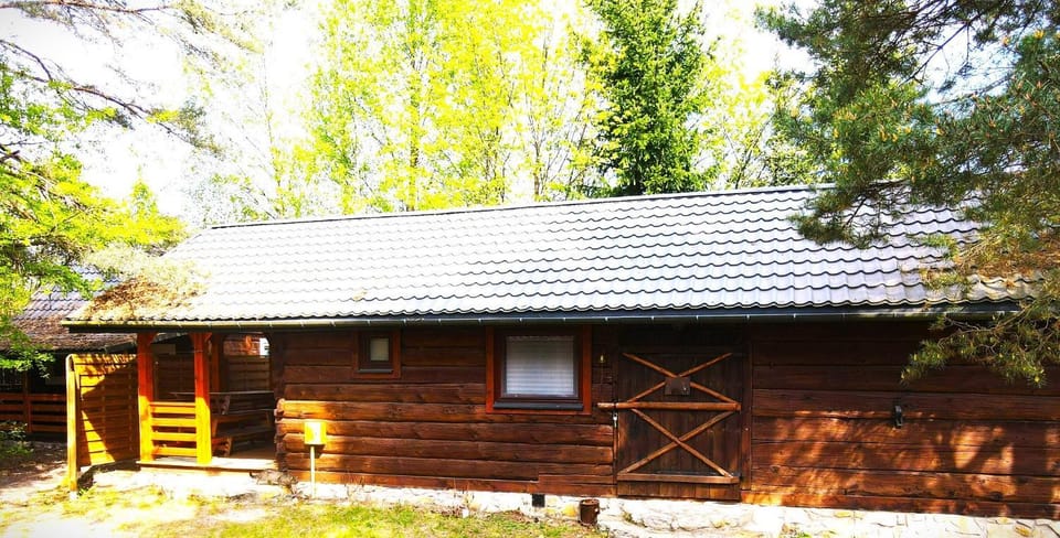 ROZTOCZE u ALEKSA SUSIEC - JACUZII , GORĄCA BALIA!!! House in Lviv Oblast