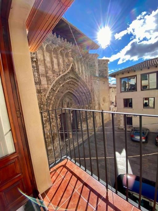 Balcony/Terrace, Street view