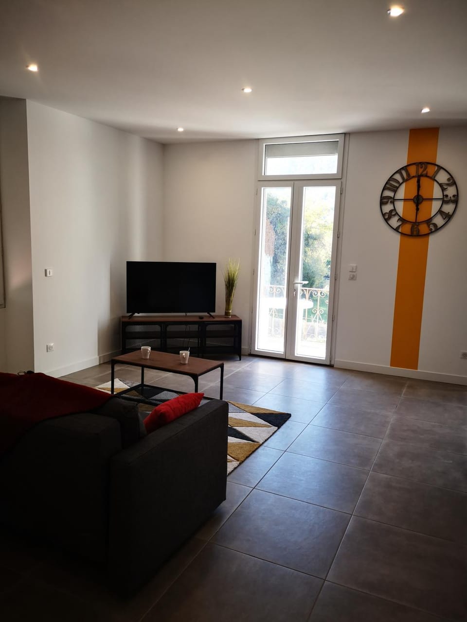 Communal lounge/ TV room