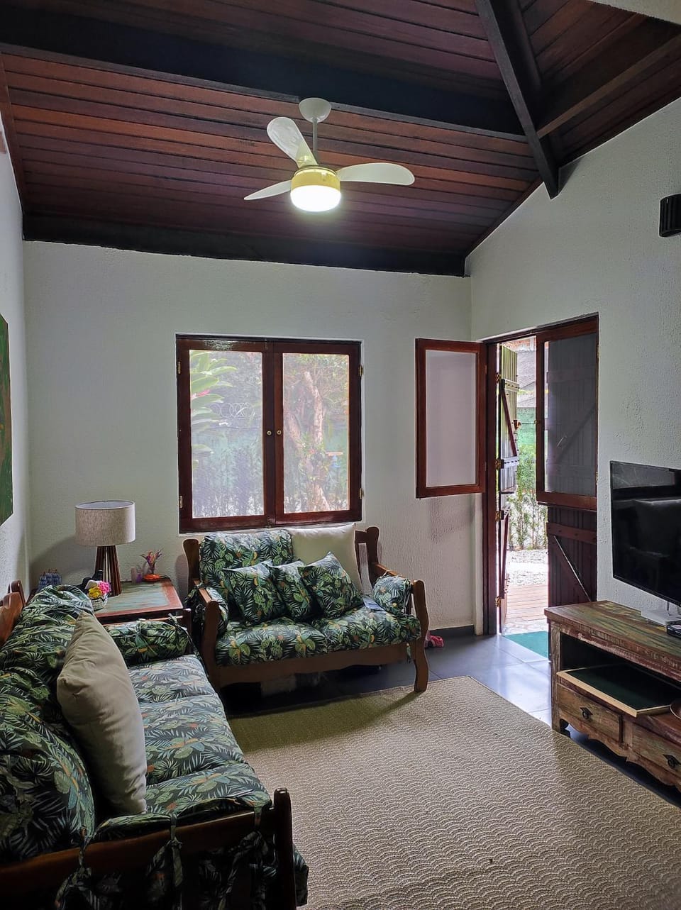 Linda casa de condomínio em Boiçucanga House in São Sebastião