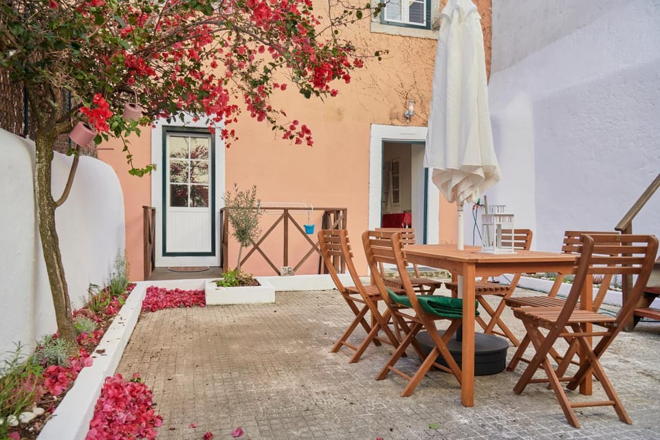 Amazing Terrace and Riverview in Historical Lisbon Apartment in Lisbon