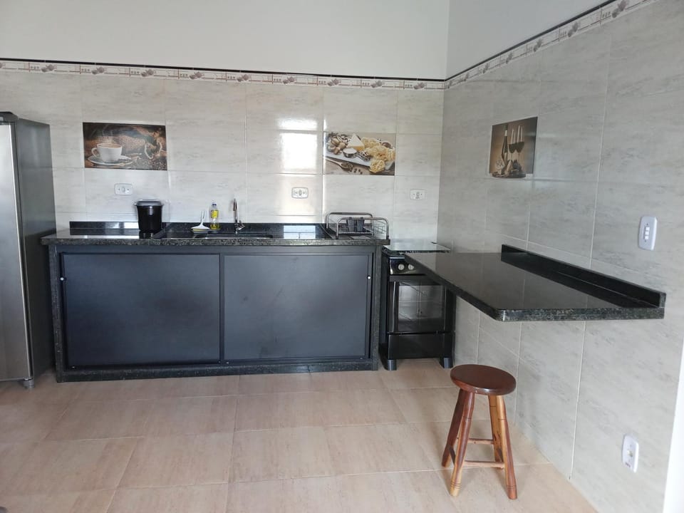 Kitchen or kitchenette, Communal kitchen