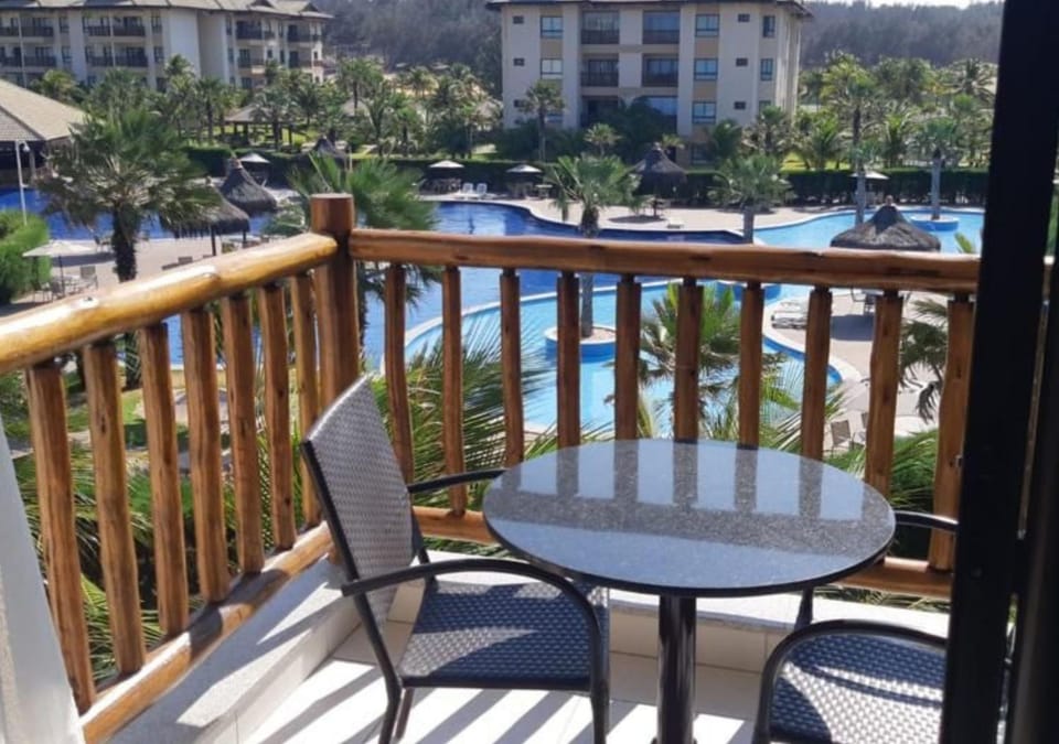 PARAÍSO VG SUN CUMBUCO - PARA 4 PESSOAS - COM HIDRO, SAUNA, PISCINA, COZINHA COMPLETA, PARQUINHO E WI-Fl Apartment in State of Ceará