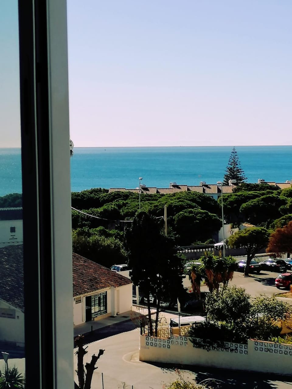 Studio Art de Paris Apartment in Sitio de Calahonda