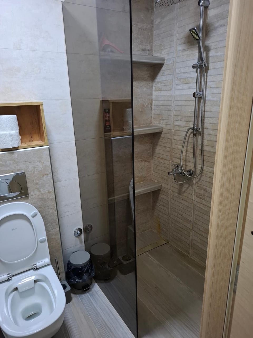 Serbian home - Gandijeva 184, free parking, blok 44 Apartment in Belgrade