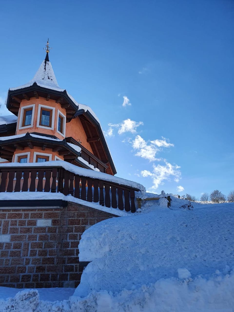 Property building, Winter