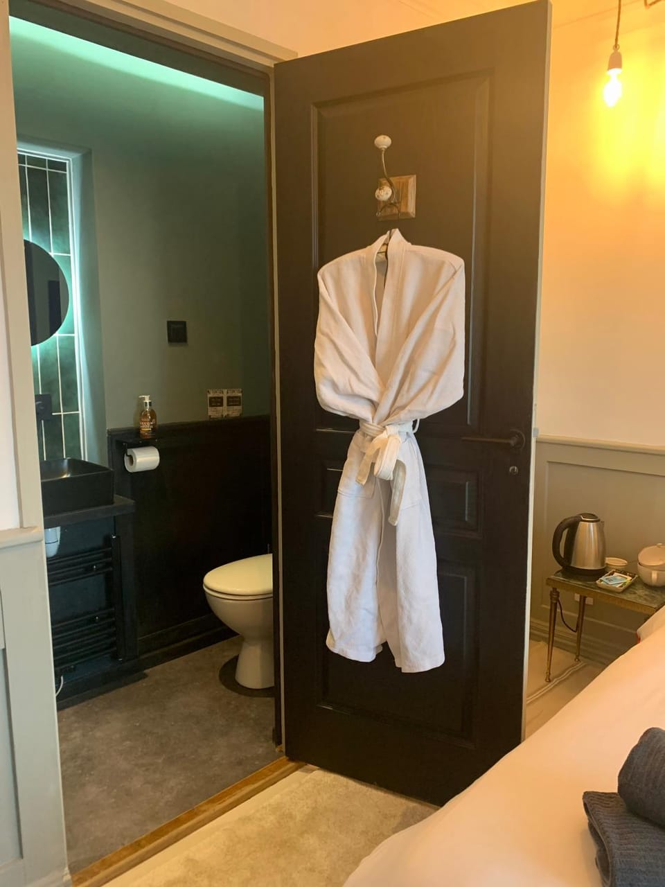 Toilet, Bathroom, Bedroom