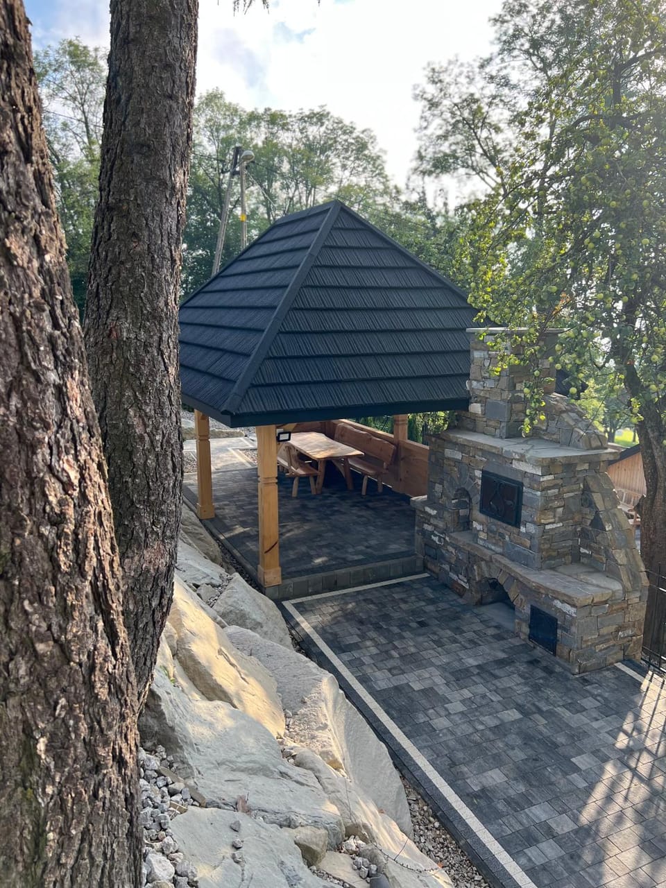 Property building, Day, BBQ facilities