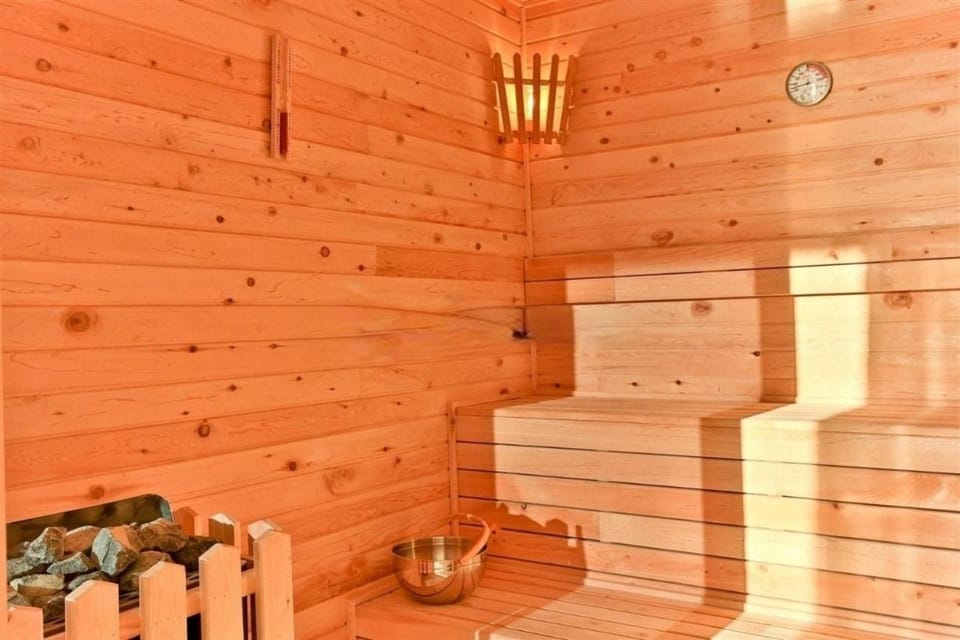 Sauna, Spa and wellness centre/facilities