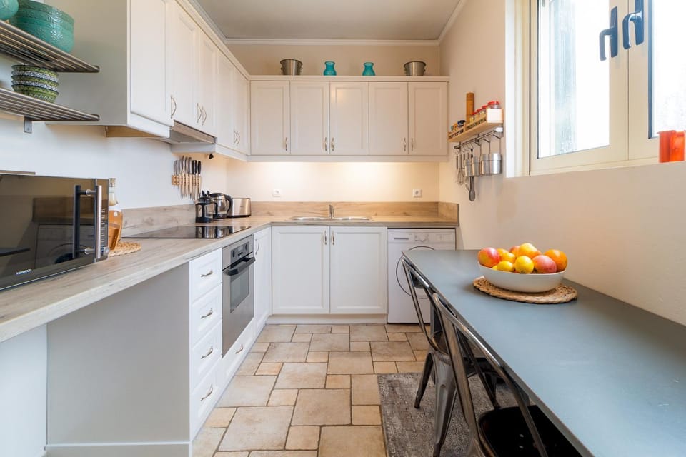 Kitchen or kitchenette, Other