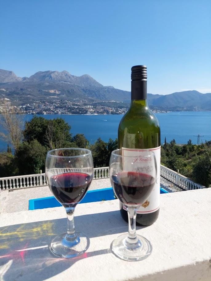 Natural landscape, Sea view, Swimming pool