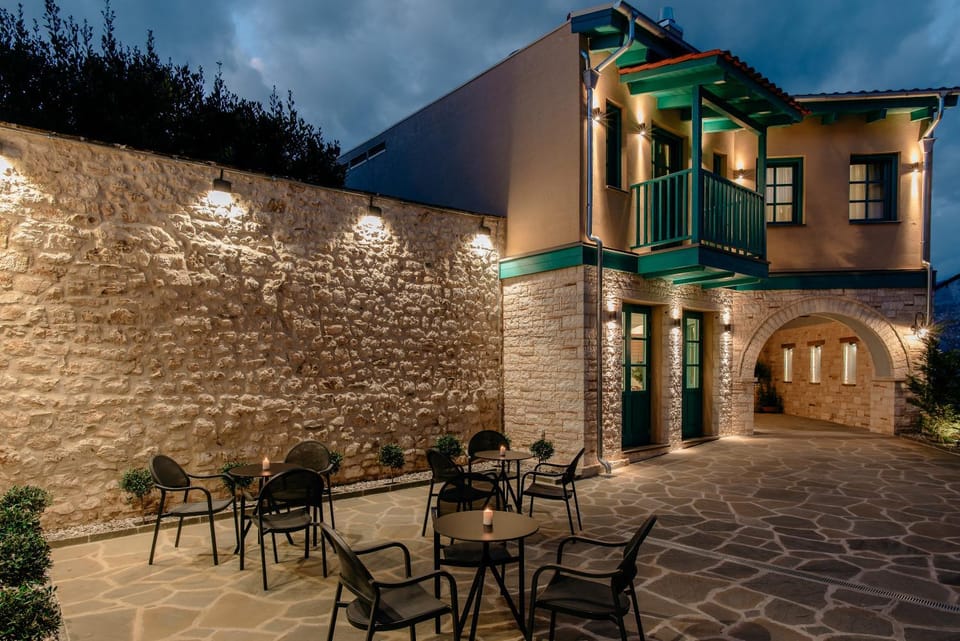 Patio, Night, Internal: Not applicable to any particular room