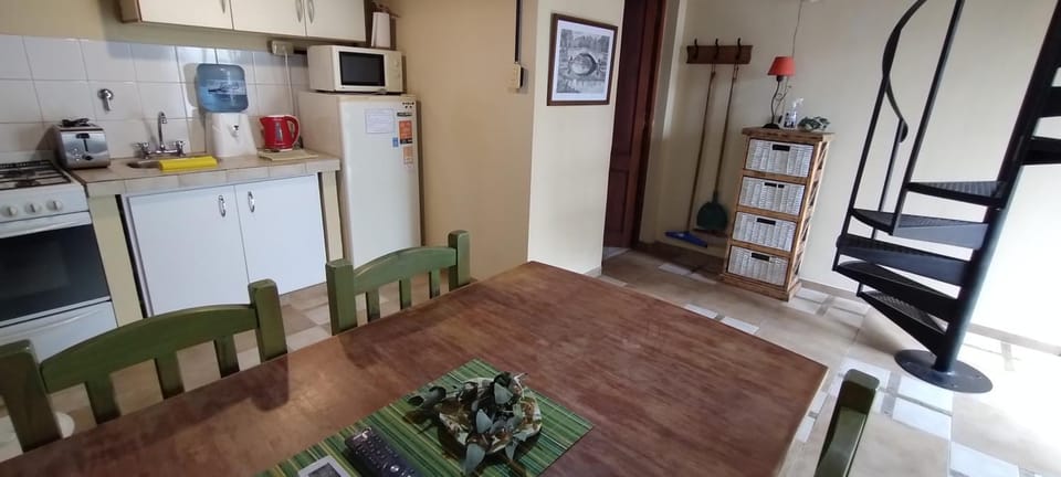 Communal lounge/ TV room, Kitchen or kitchenette, pet friendly