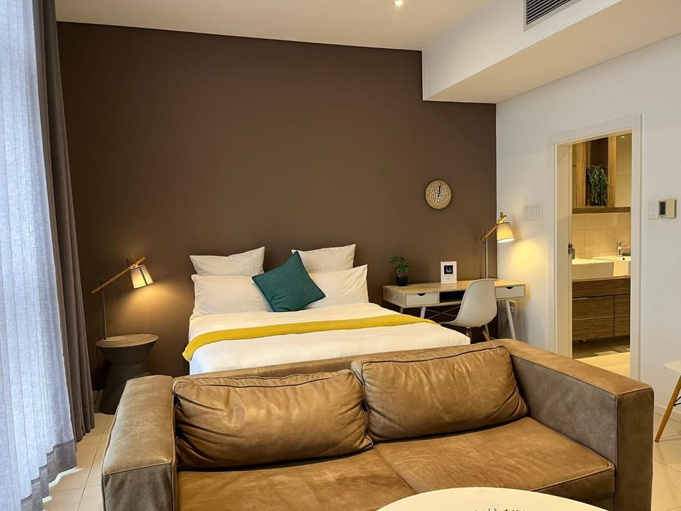 Urban Awe Apartment: iTowers 21st Floor Apartment in North West, South Africa