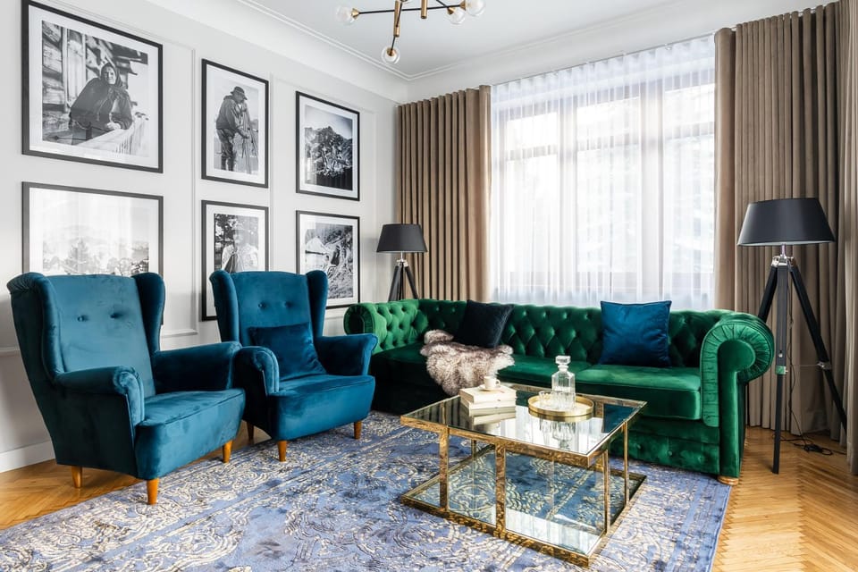 Living room, Seating area